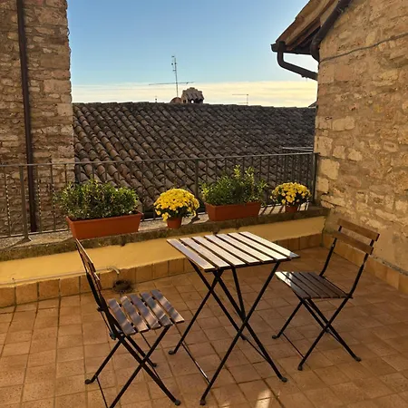 Il Giardino Di Chiara דירה אסיסי