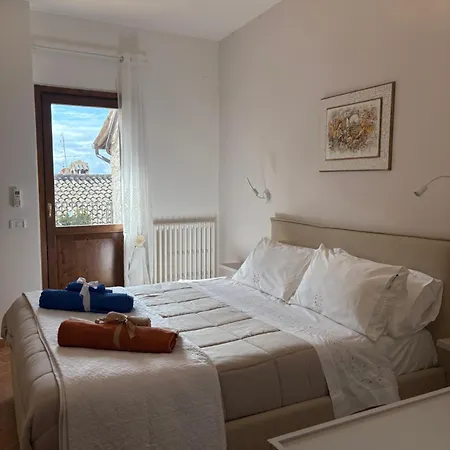 Lägenhet Il Giardino Di Chiara Assisi