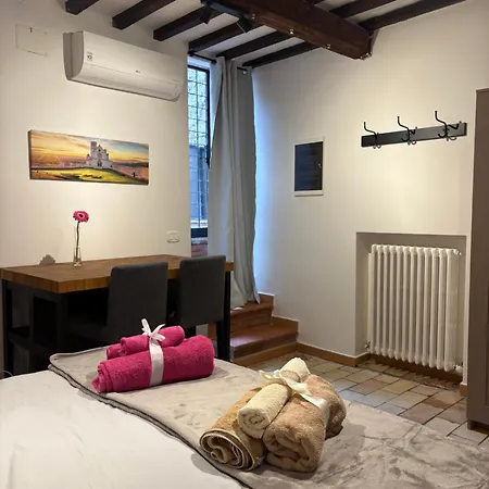 Il Giardino Di Chiara אסיסי