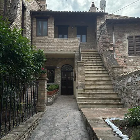 Il Giardino Di Chiara דירה אסיסי