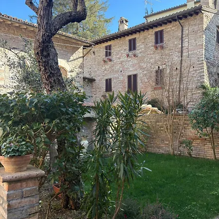 Il Giardino Di Chiara * Assisi