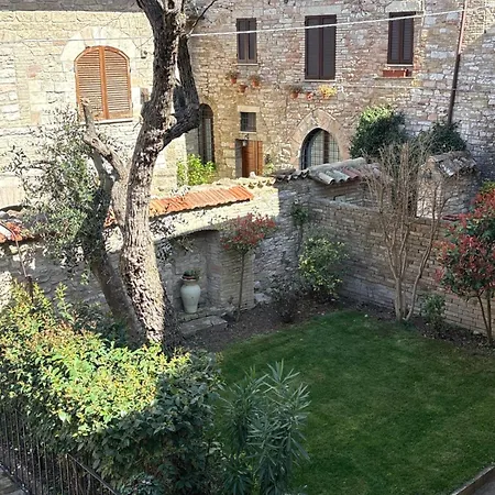 Il Giardino Di Chiara *