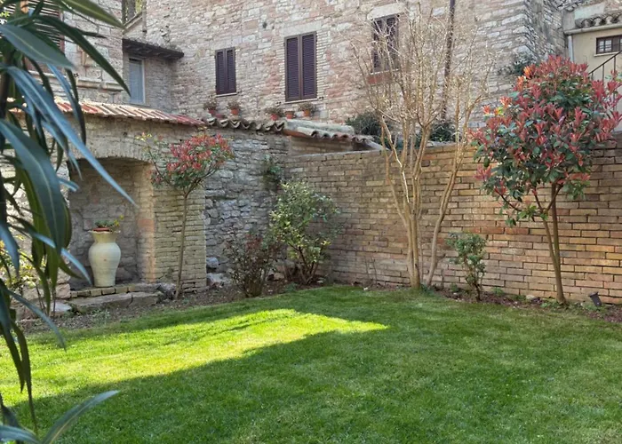 Il Giardino Di Chiara アッシジ