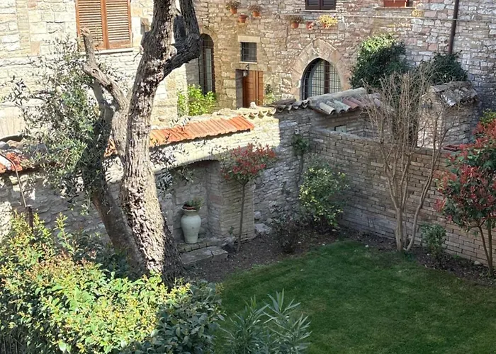 Il Giardino Di Chiara *